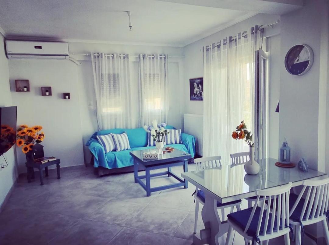 Tararas Apartments เนอา มิคานิโอนา ภายนอก รูปภาพ